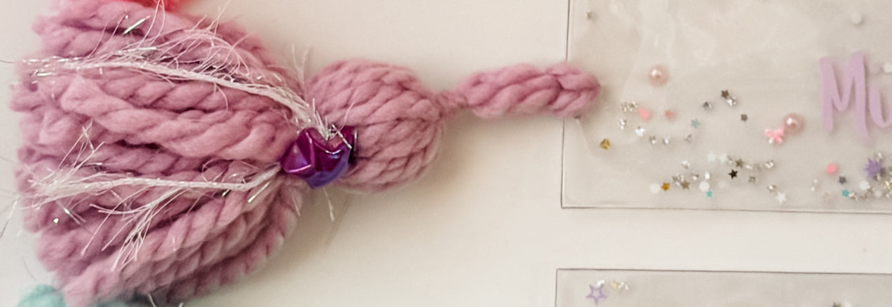 BOWS & HEARTS Semi Custom Glittermark