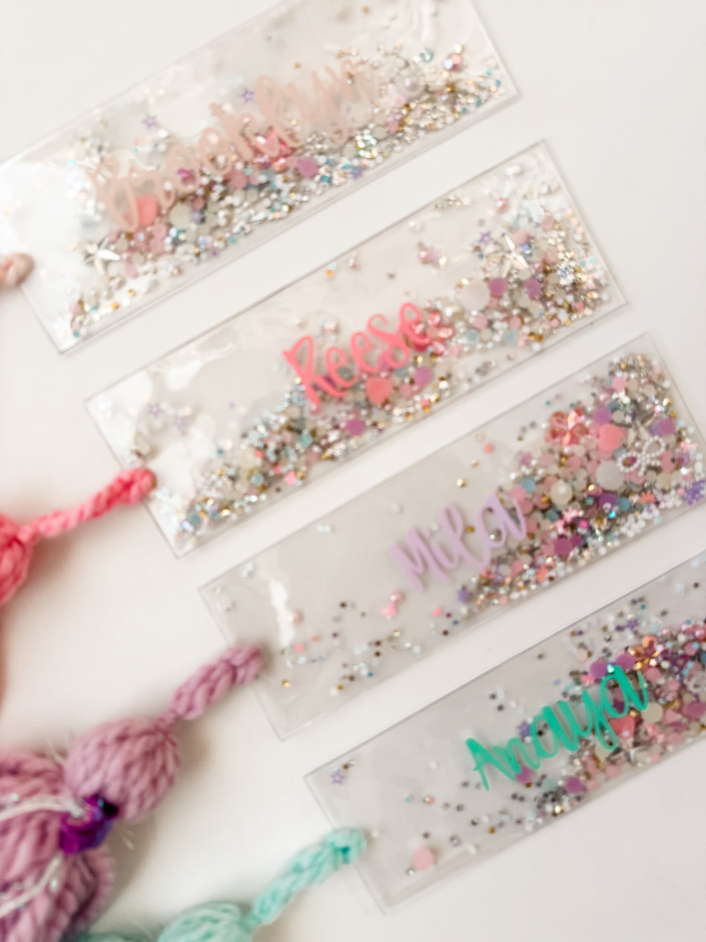 BOWS & HEARTS Semi Custom Glittermark
