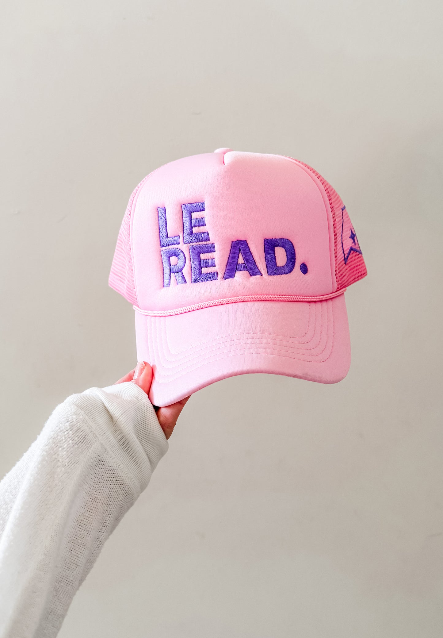 "LE READ" TRUCKER HAT
